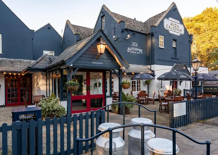Avon Causeway Hotel