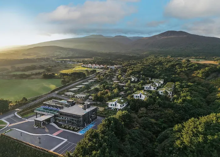 Amber Pure Hill s & Resorts