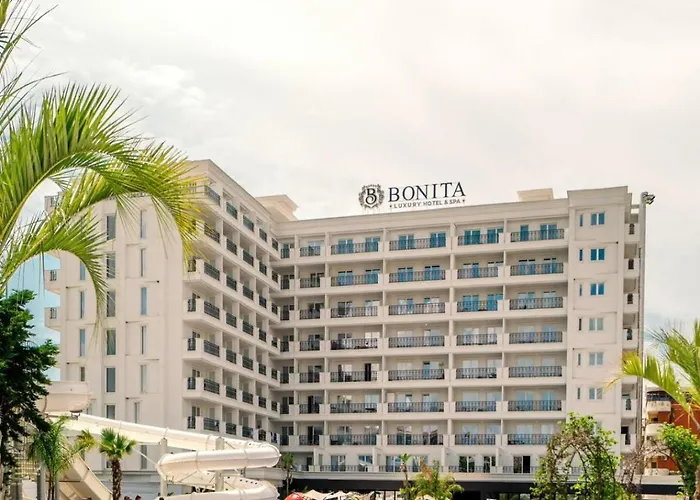 Coastline Luxury Apart Hotel