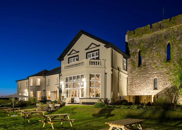 The Castle Of Brecon Hotel, Brecon, Powys - The Coaching Inn Group