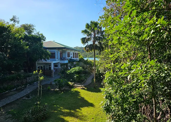 Edgewater Dive & Spa Resort