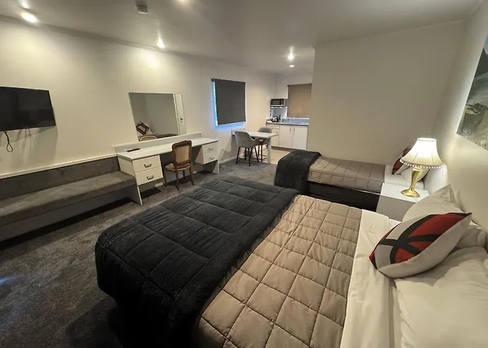 Settlers Motor Lodge