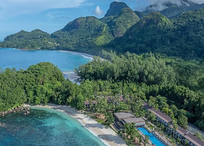 Avani Barbarons Seychelles Resort Grand Anse 
