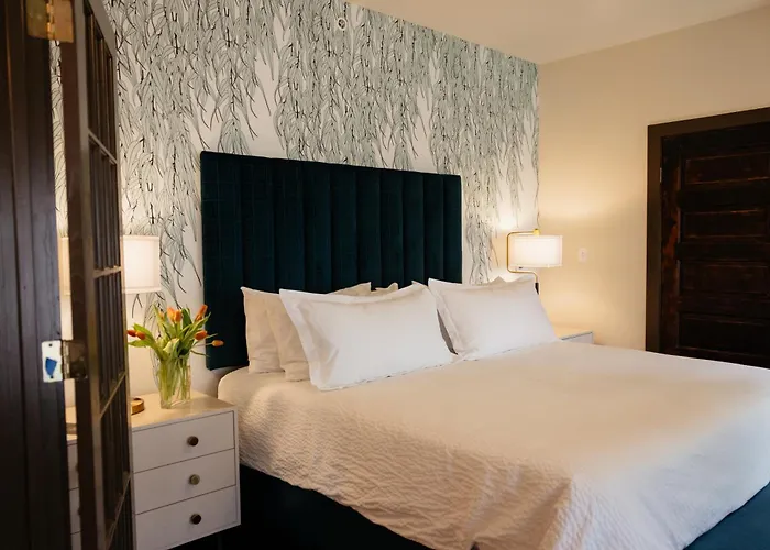 Hotel Pontotoc