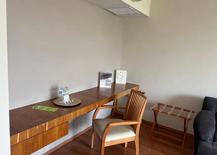 Lombardo Suites