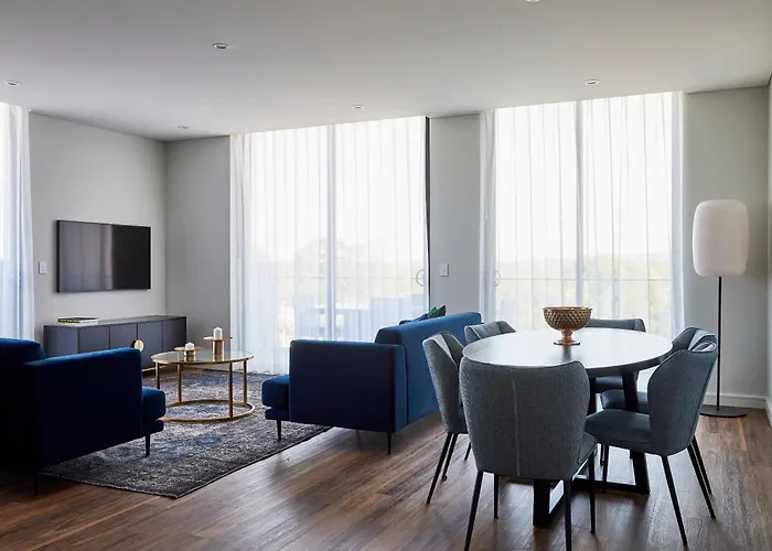Astina Suites, Penrith