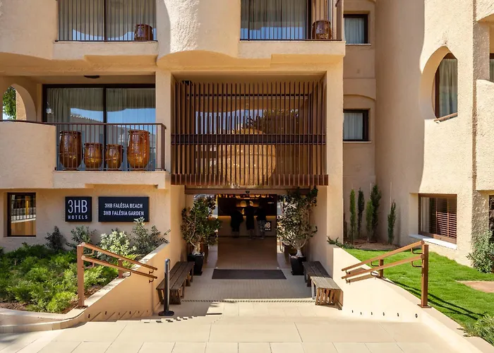 3HB Falesia Beach