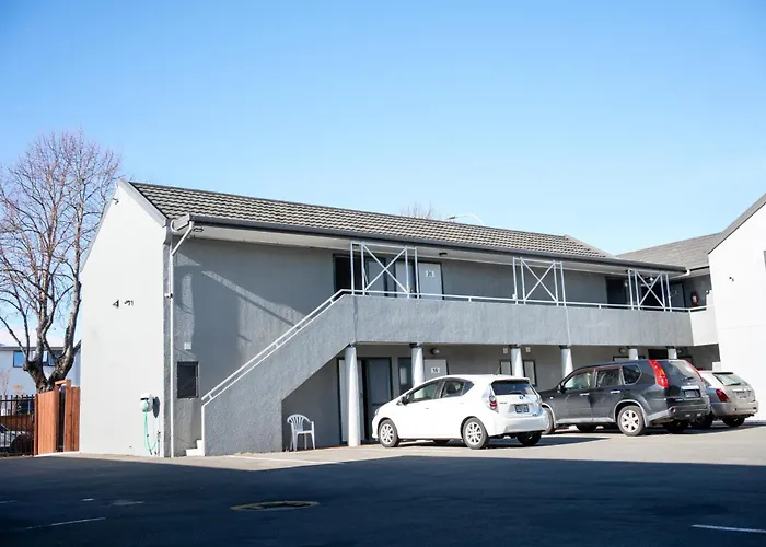 Samhil Motor Lodge