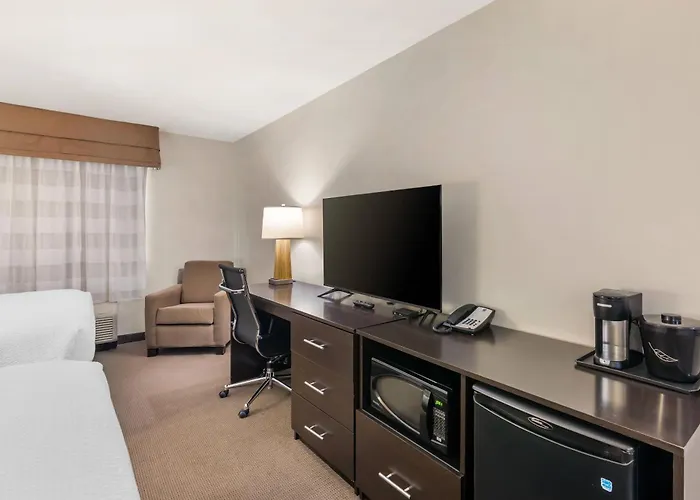 Sleep Inn & Suites Devils Lake