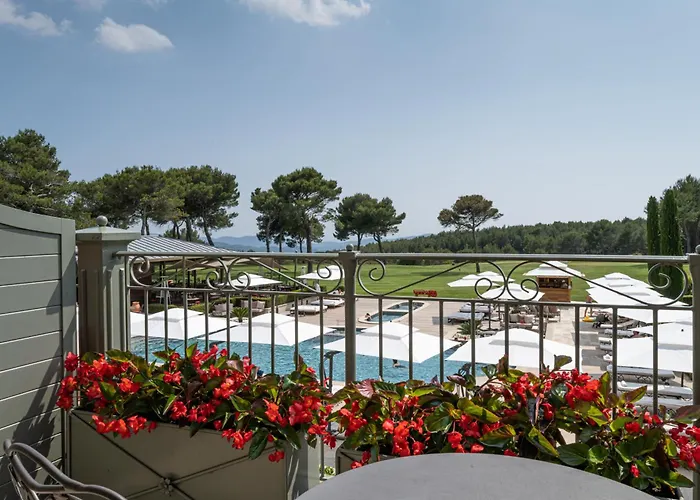 L'Hotel & Spa Du Castellet Le Castellet 