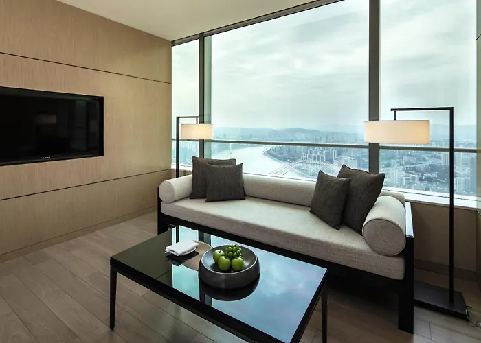 Niccolo Chongqing