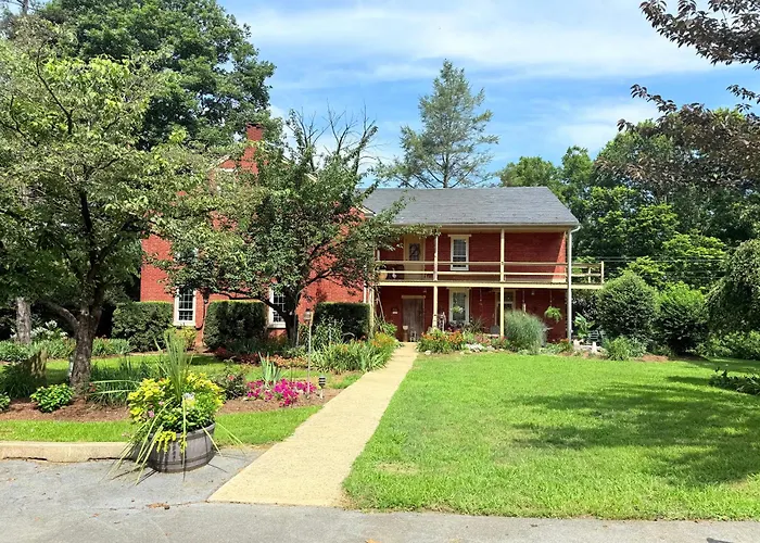 Hillside Farm B & B