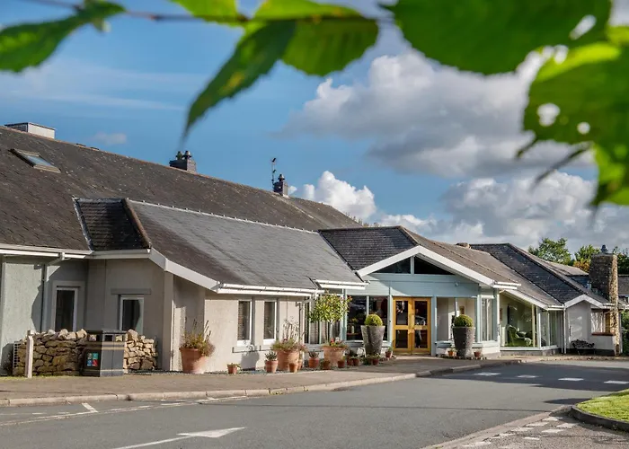 North Lakes Hotel And Spa