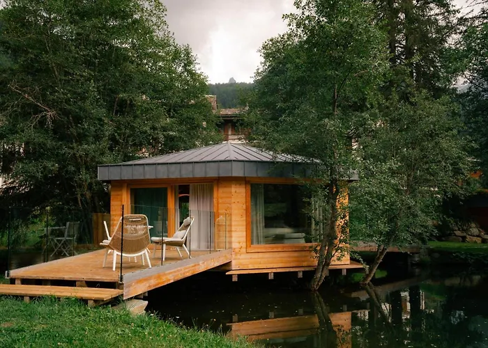 Au Charmant Petit Lac - Ecohotel Parc & Spa Champoluc
