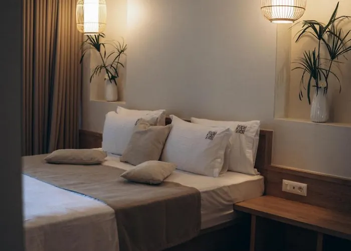 Rea Boutique Hotel Himarë