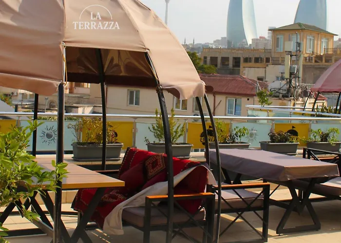 Atropat Old City Hotel