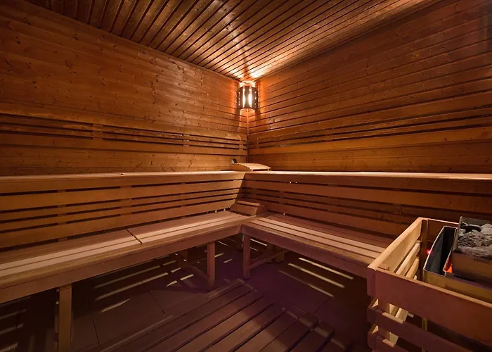 Wellness Hotel Diamant Hluboka nad Vltavou