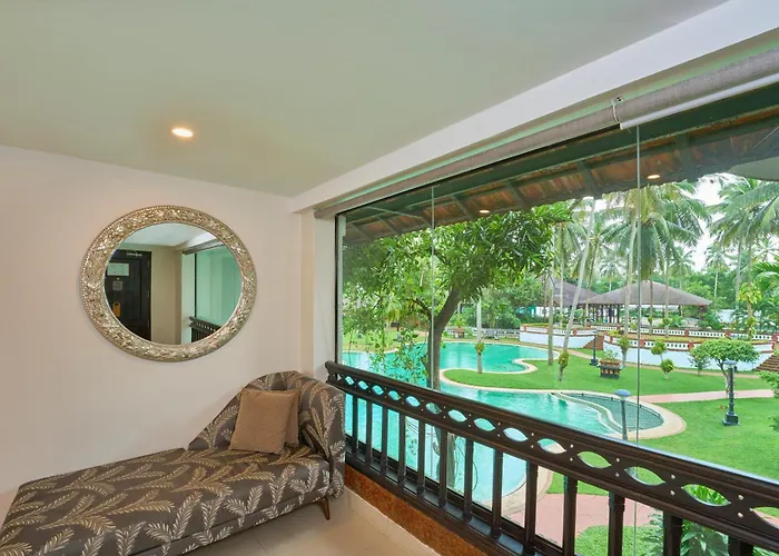 Raviz Kadavu,