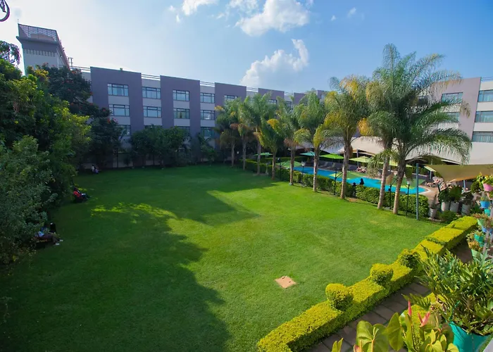 Tamarind Tree Hotel