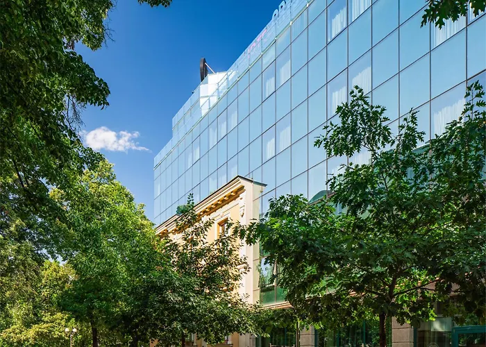 Crystal Palace Boutique Hotel