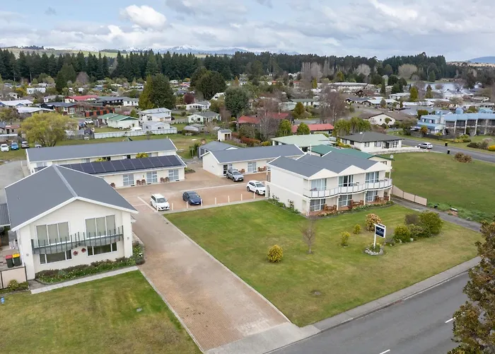 Parklands Motel & Apartments Te Anau