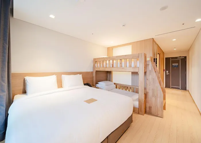 Skybay Hotel Gyeongpo