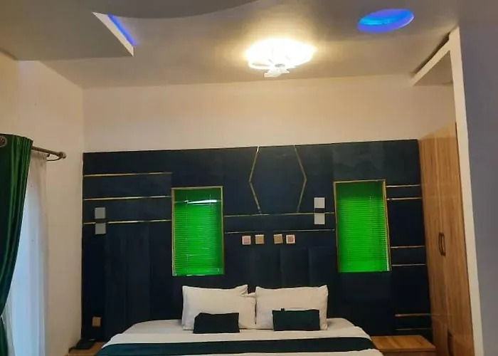Murphy'S Mansion Resort Umuahia