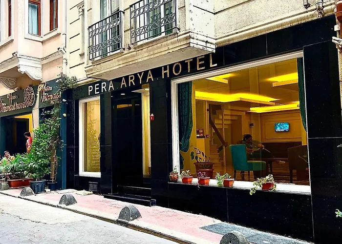 Pera Arya Hotel