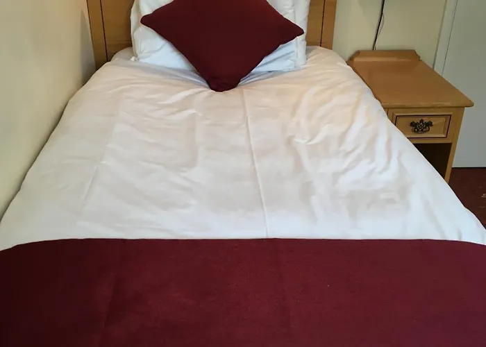 Nyton Hotel