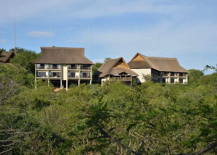 Victoria Falls Safari Club