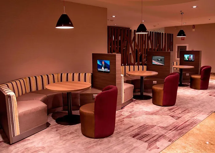 Courtyard By Marriott Mexico City Revolucion