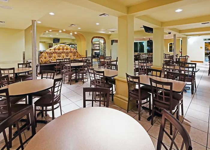Radisson Hotel El Paso Airport