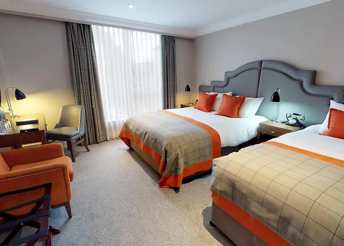 Bishop'S Gate Hotel Derry