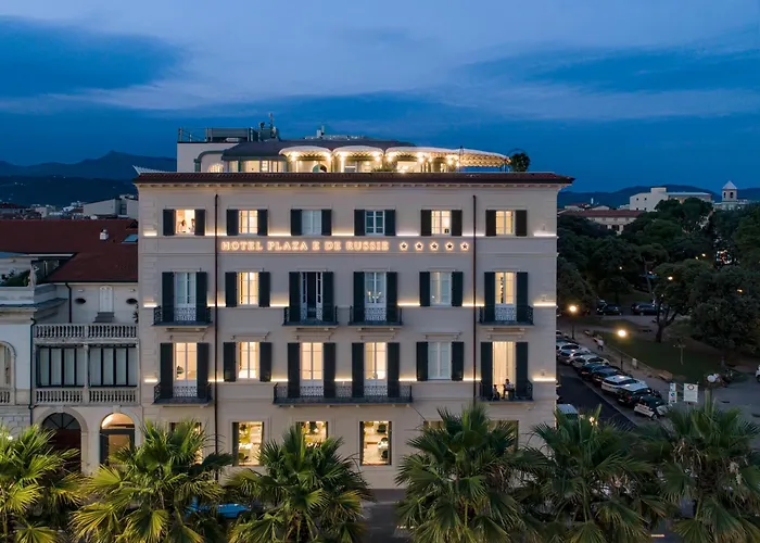Hotel Plaza E De Russie - Relais & Chateaux