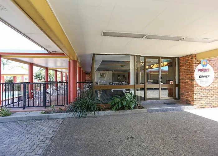 Reef Resort Motel
