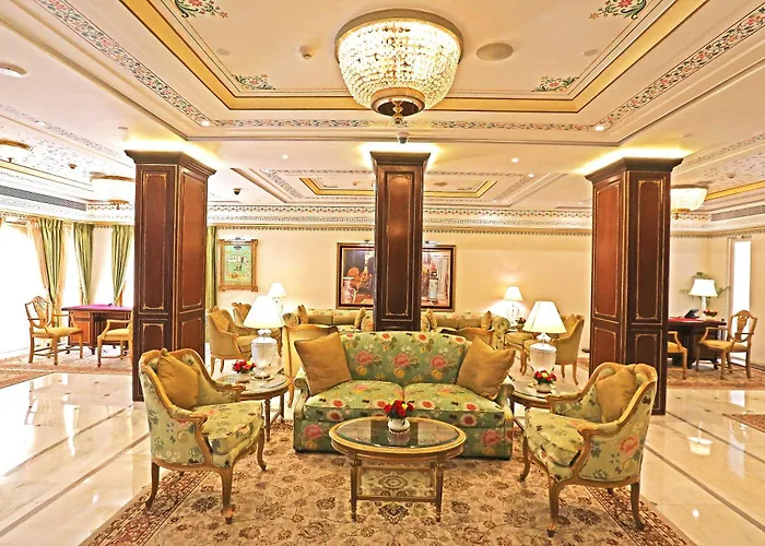 Taj Fateh Prakash Palace Udaipur