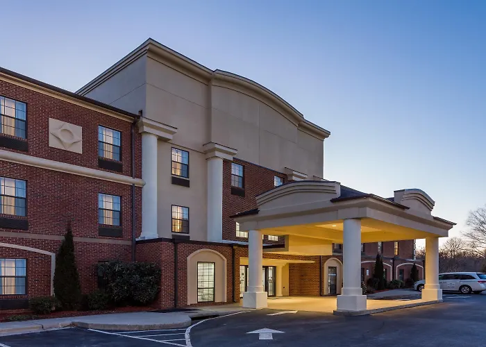 Wingate By Wyndham High Point Greensboro Airport South