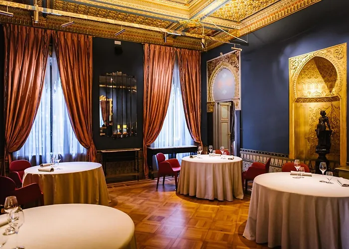 Relais & Chateaux Villa Crespi Orta San Giulio