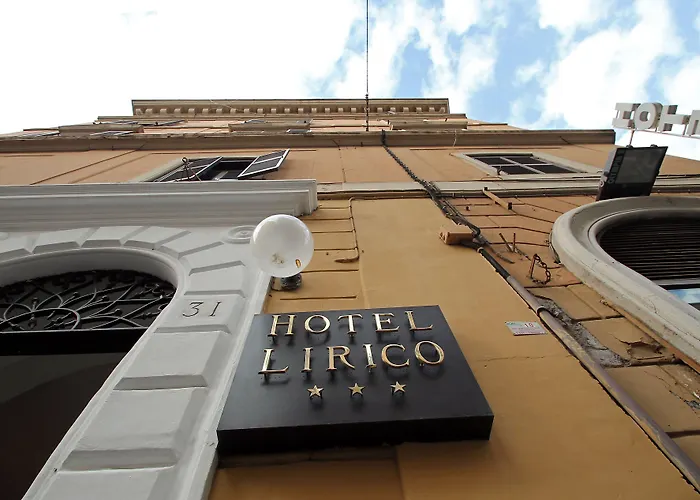 Hotel Lirico