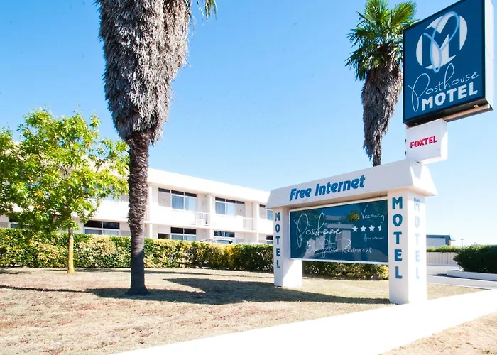 Posthouse Motor Lodge