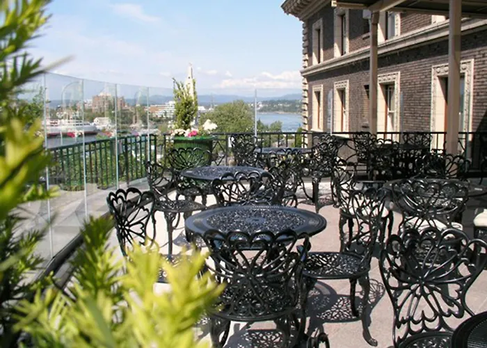The Inn At The Union Club Of British Columbia