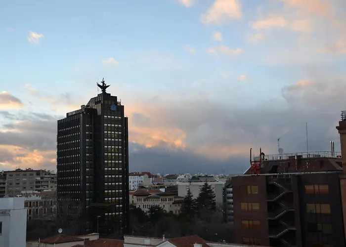 Hotel Serrano