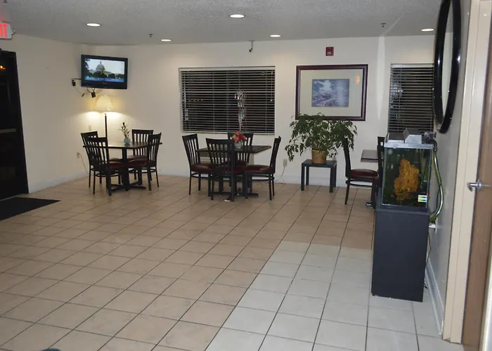 American Elite Inn