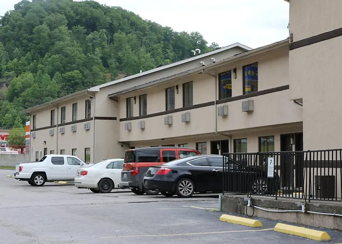 American Elite Inn