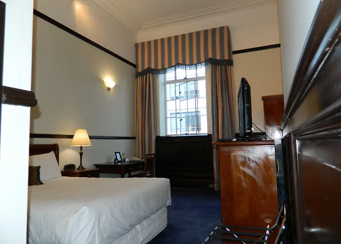 Wellesley Boutique Hotel