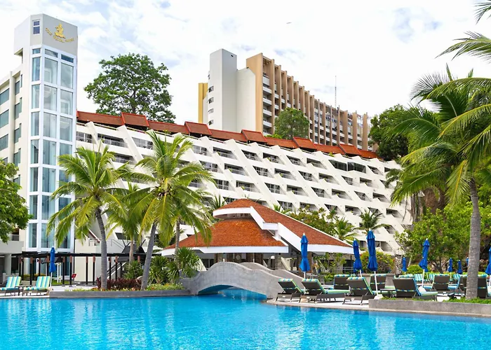 Royal Wing Suites & Spa