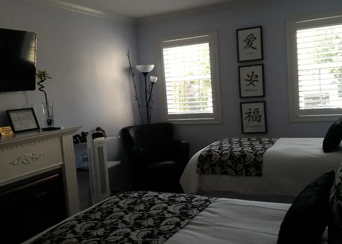 Blue Skies Bed & Breakfast