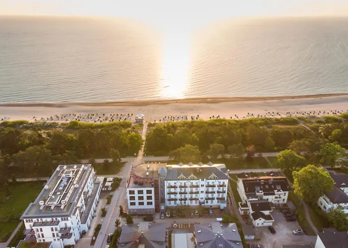 Strandhotel Heringsdorf Mit Soleaussenpool 30 Grad