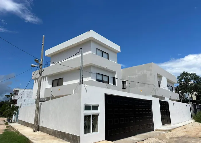 Privada Huayacan