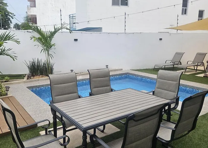 Privada Huayacan